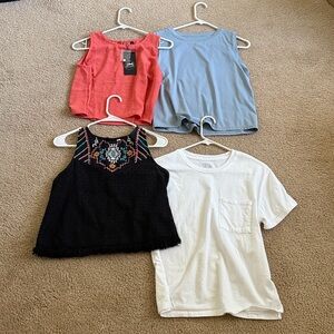 Size Small 4pc Top Bundle - Dragon Fit, Amazon, Xhilaration, Time & Tru